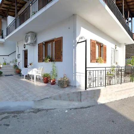 Apartment Relaxing Experiences Near Ancient Olympia *